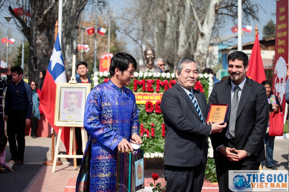 Chuỗi hoạt động kỷ niệm Quốc khánh Việt Nam tại Chile chuoi hoat dong ky niem quoc khanh viet nam tai chile