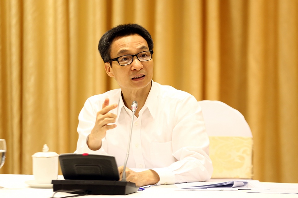 Bộ Y tế hứa sửa quy định làm khó doanh nghiệp tin nhap 20170908214334