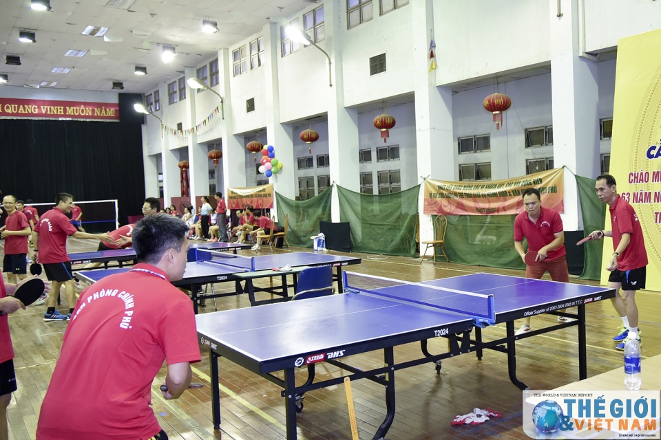 tung bung buoi giao luu the thao giua bo ngoai giao va van phong chinh phu