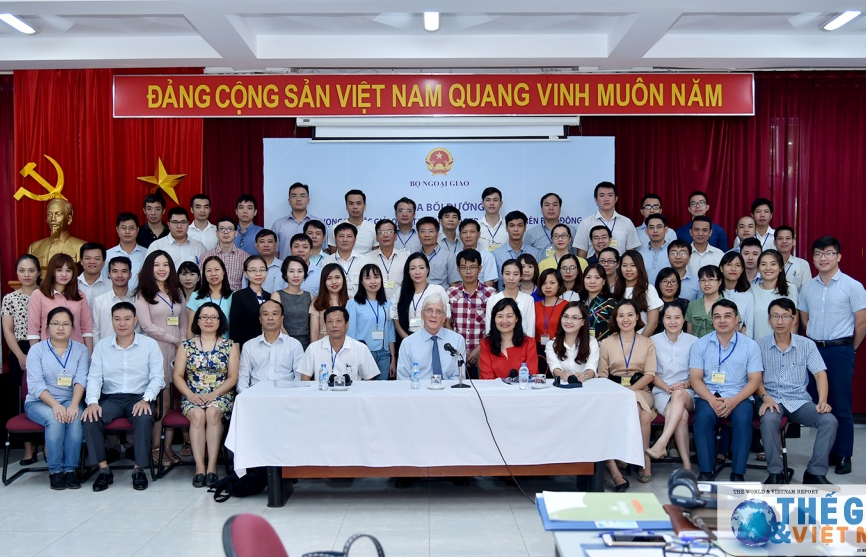 Khai giảng khóa bồi dưỡng kiến thức về pháp lý trong xử lý tranh chấp trên Biển Đông