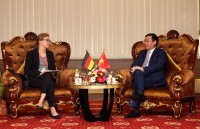 bo truong chu nhiem van phong chinh phu tiep dai su nga duc