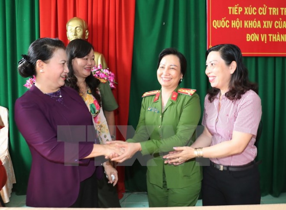 Chủ tịch Quốc hội tiếp xúc cử tri tại huyện Phong Điền, Cần Thơ can tho chu tich quoc hoi tiep xuc cu tri tai huyen phong dien