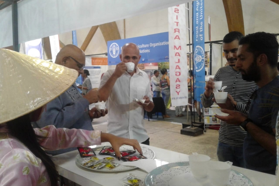 hang hoa viet nam duoc hoan nghenh o mozambique va madagascar