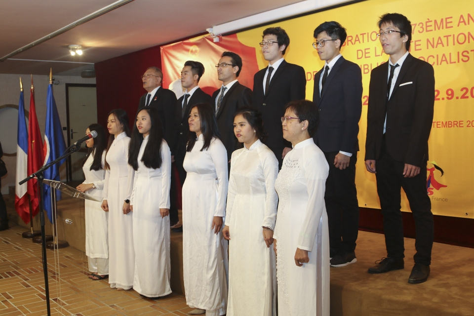 le ky niem quoc khanh viet nam lan thu 73 tai phap