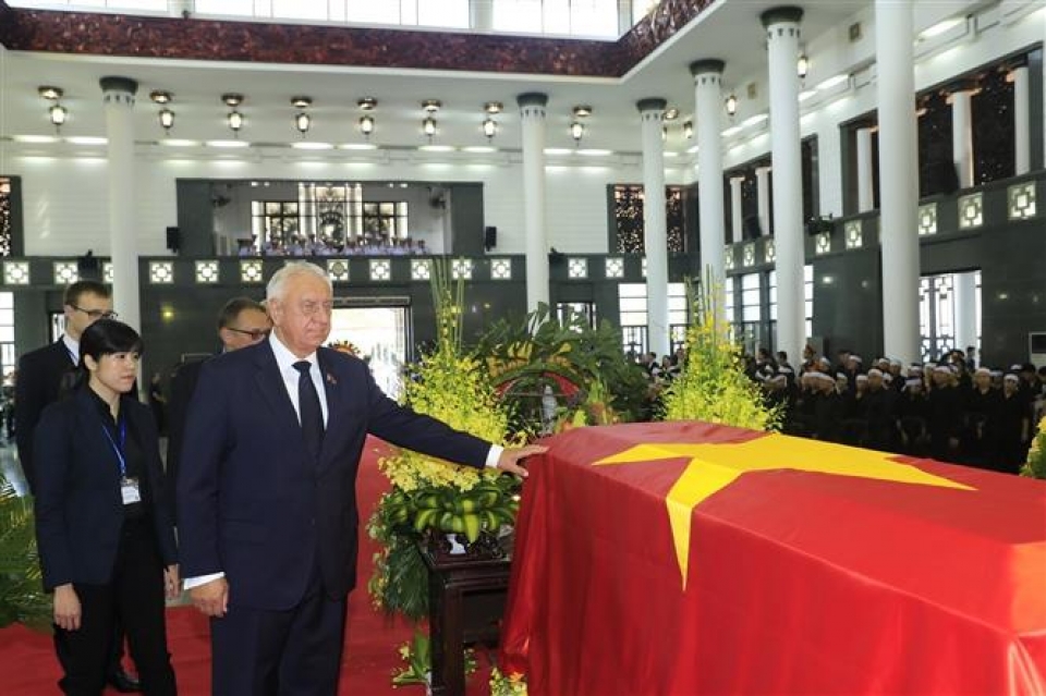 lanh dao cac nuoc va to chuc quoc te vieng chu tich nuoc tran dai quang