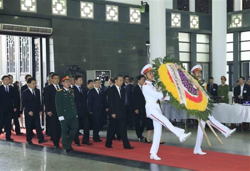 lanh dao cac nuoc va to chuc quoc te vieng chu tich nuoc tran dai quang