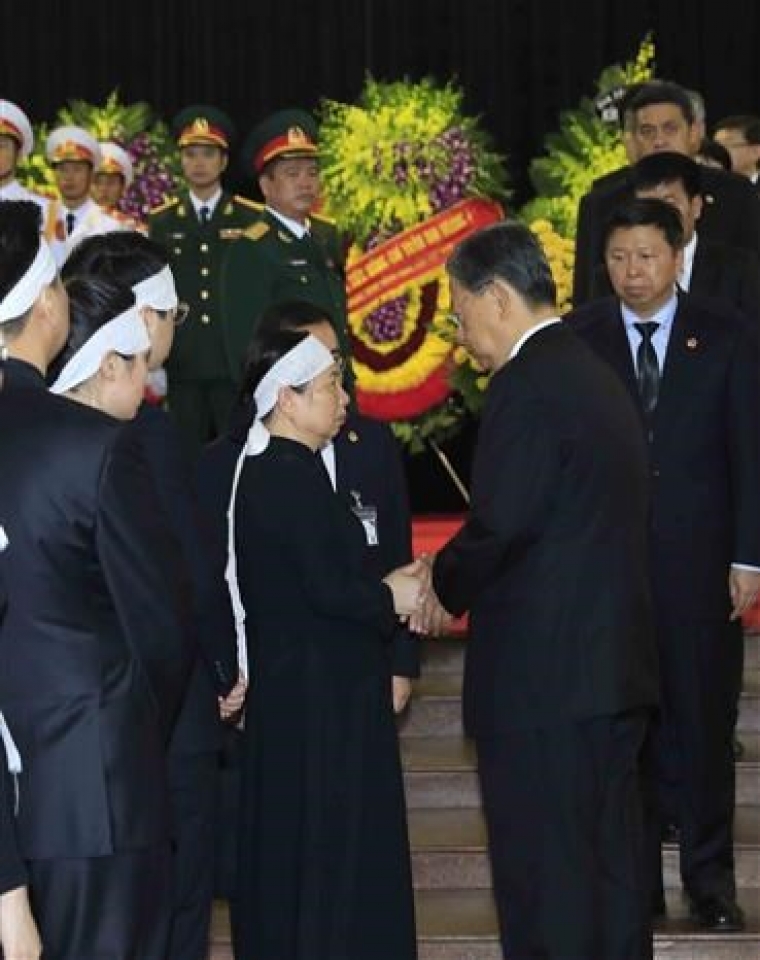 lanh dao cac nuoc va to chuc quoc te vieng chu tich nuoc tran dai quang