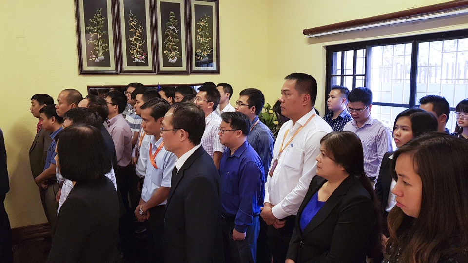 trang trong to chuc le vieng chu tich nuoc tran dai quang tai mozambique