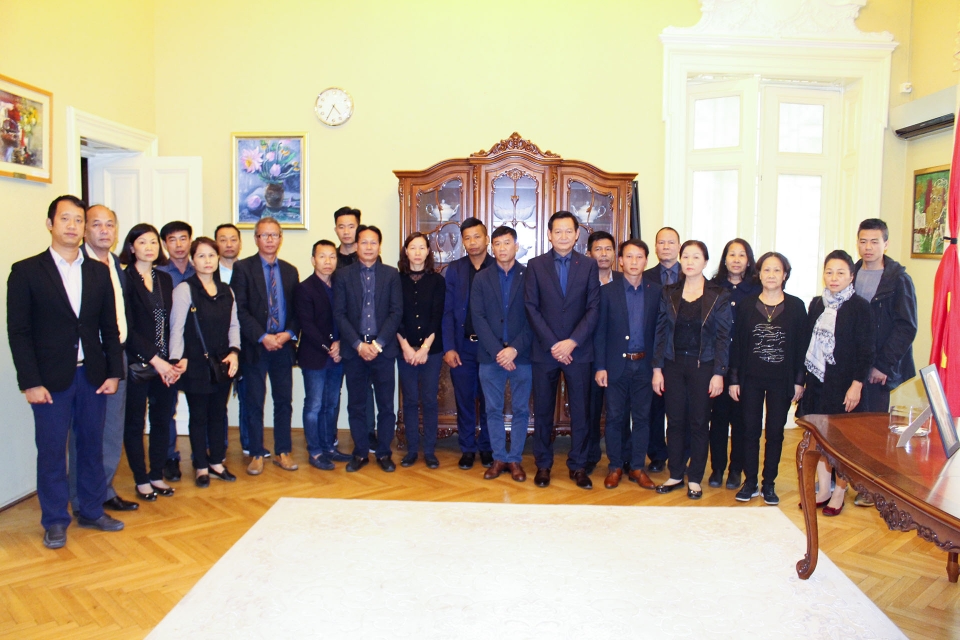 le vieng co chu tich nuoc tran dai quang tai romania