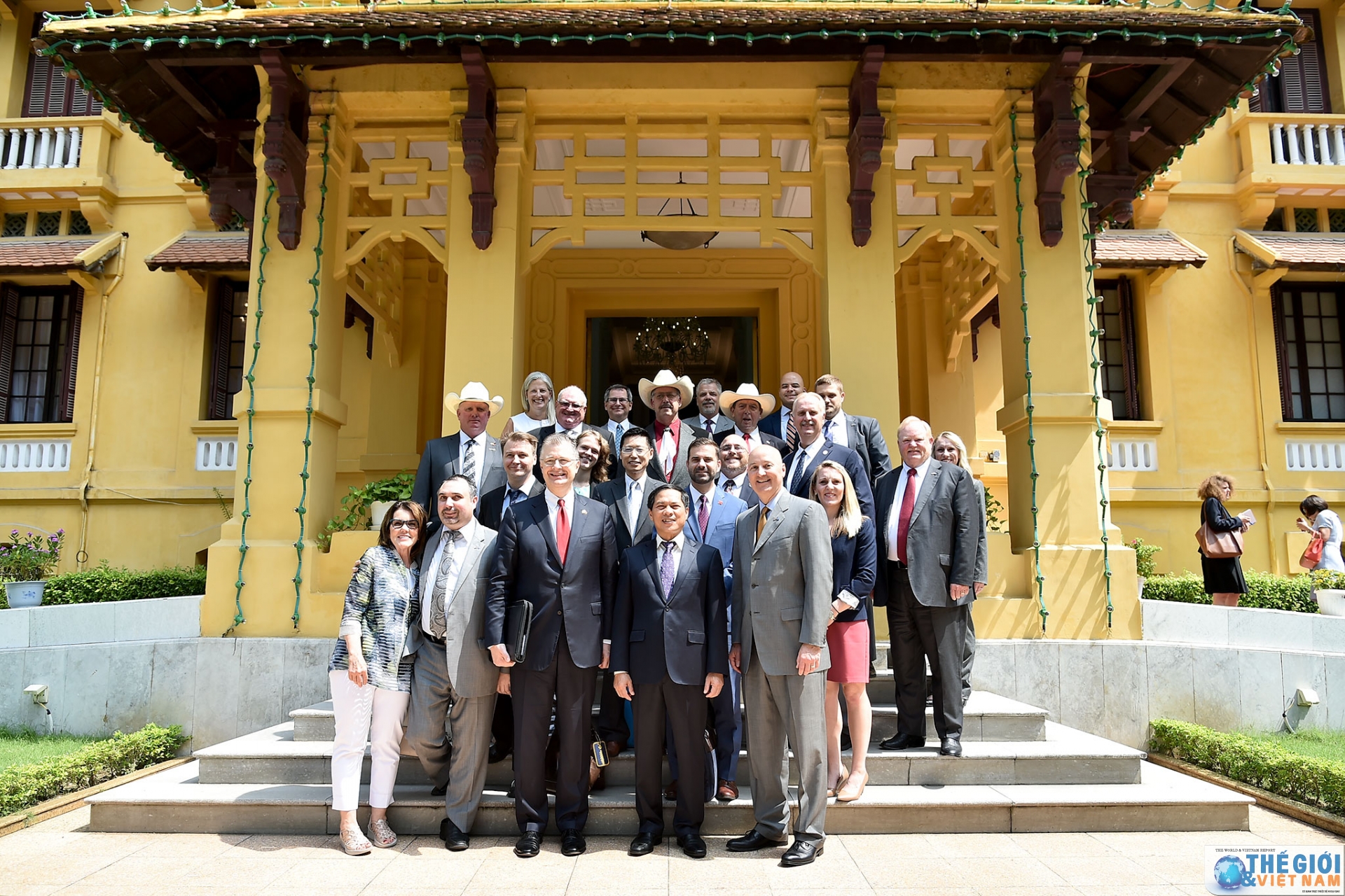 thu truong thuong truc bui thanh son tiep thong doc bang nebraska hoa ky