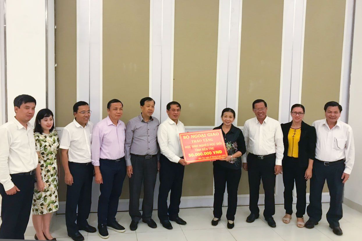 thu truong thuong truc bui thanh son tham va lam viec tai dong bang song cuu long