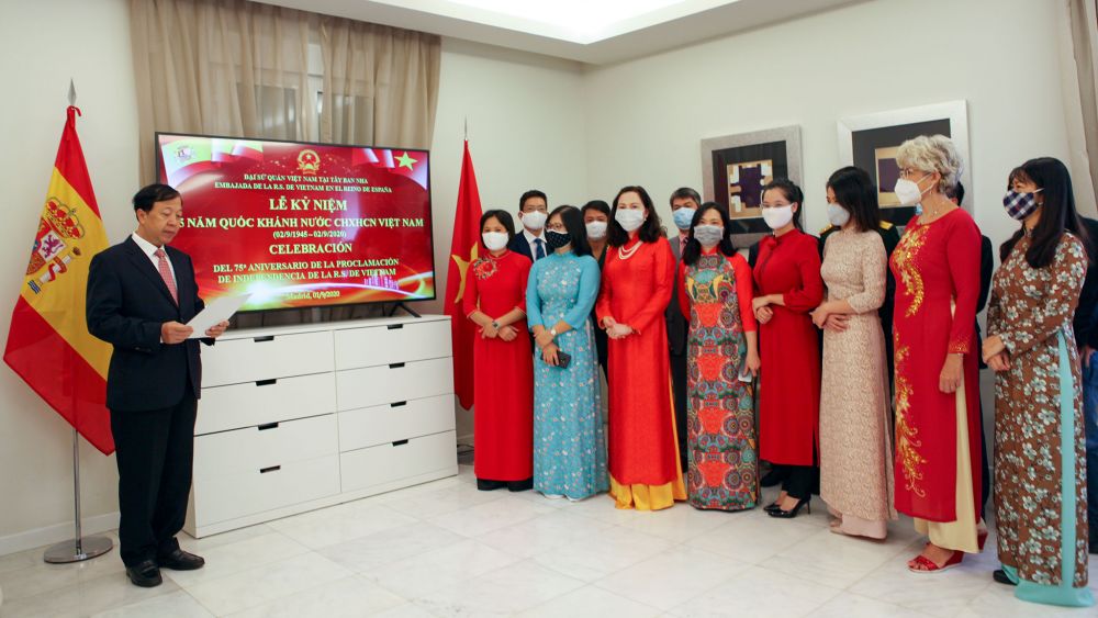 ky-niem-75-nam-quoc-khanh-29-tai-tay-ban-nha