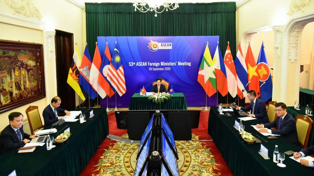 Các Bộ trưởng Ngoại giao ASEAN nhất trí nỗ lực triển khai các sáng kiến Năm Chủ ASEAN 2020 cac-bo-truong-ngoai-giao-asean-nhat-tri-no-luc-trien-khai-cac-sang-kien-nam-chu-asean-2020-6