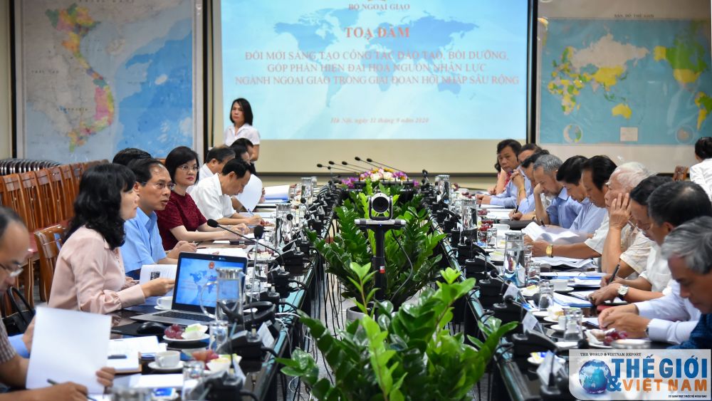 doi-moi-cong-tac-dao-tao-boi-duong-gop-phan-hien-dai-hoa-nguon-nhan-luc-nganh-ngoai-giao