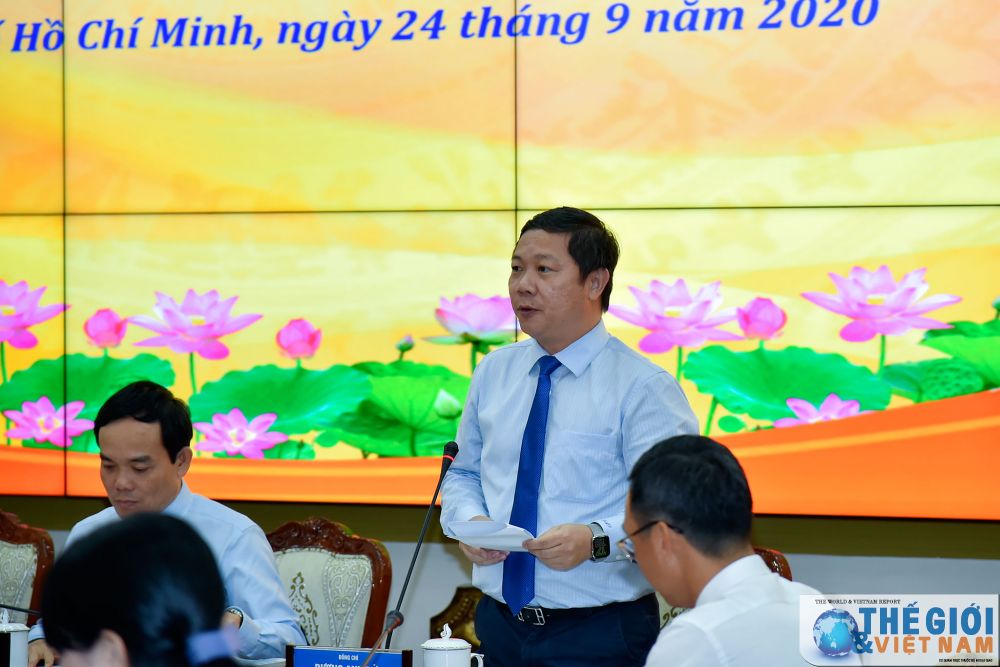 doan truong co quan dai dien viet nam o nuoc ngoai nhiem ky 2020 2023 lam viec voi lanh dao tp ho chi minh
