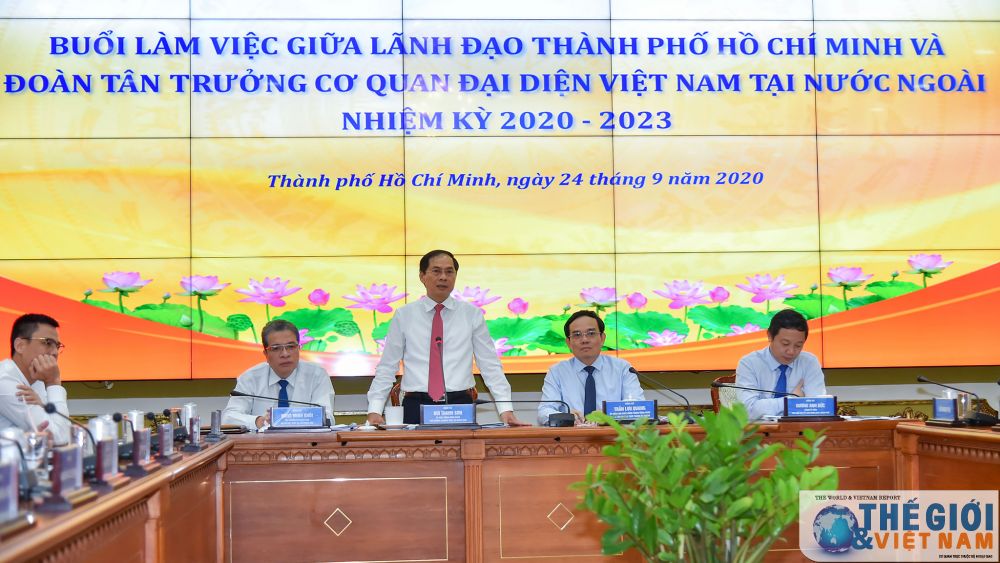 doan truong co quan dai dien viet nam o nuoc ngoai nhiem ky 2020 2023 lam viec voi lanh dao tp ho chi minh