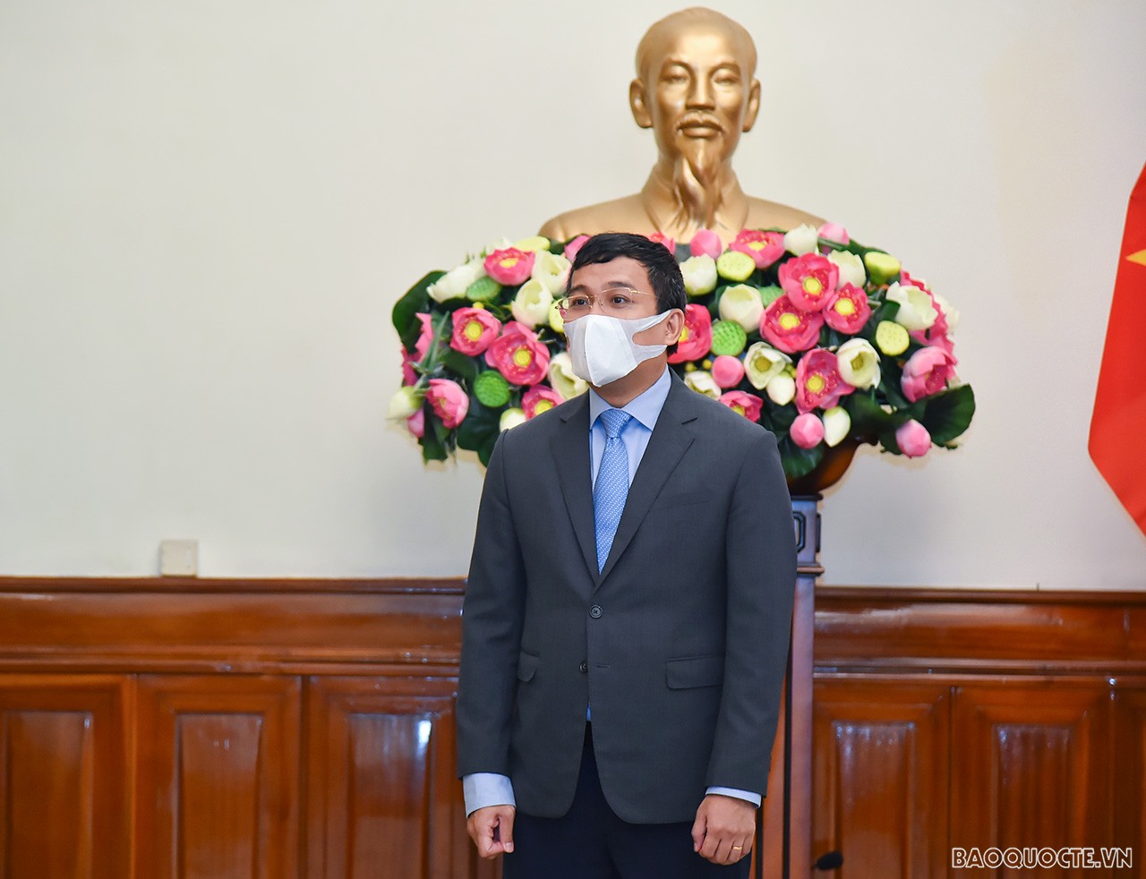 Phát biểu tại Lễ trao quyết định, Thứ trưởng Ngoại giao Nguyễn Minh Vũ chúc mừng ông Phạm Thanh Bình và bà Nguyễn Thị Minh Nguyệt được cử, điều động vào vị trí công tác mới; khẳng định đây là sự tin tưởng của Bộ trưởng, Ban Cán sự Đảng bộ và tập thể Lãnh đạo Bộ đối với phẩm chất, uy tín công tác và năng lực của các cán bộ được điều động lần này.