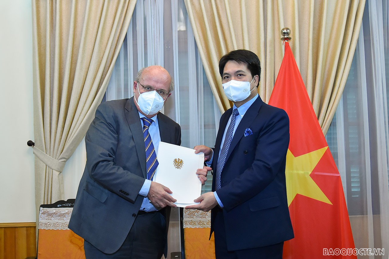 Việt Nam tiếp nhận bản sao Thư ủy nhiệm của Tổng thống Áo bổ nhiệm Đại sứ tại Việt Nam