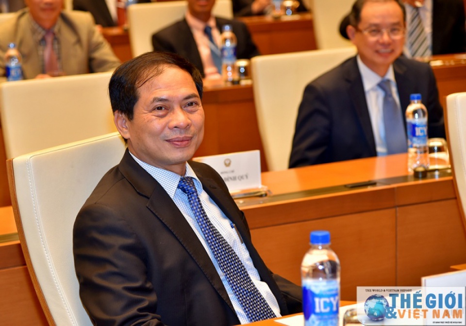 thay thanh vien uy ban cong tac ve cac to chuc phi chinh phu nuoc ngoai