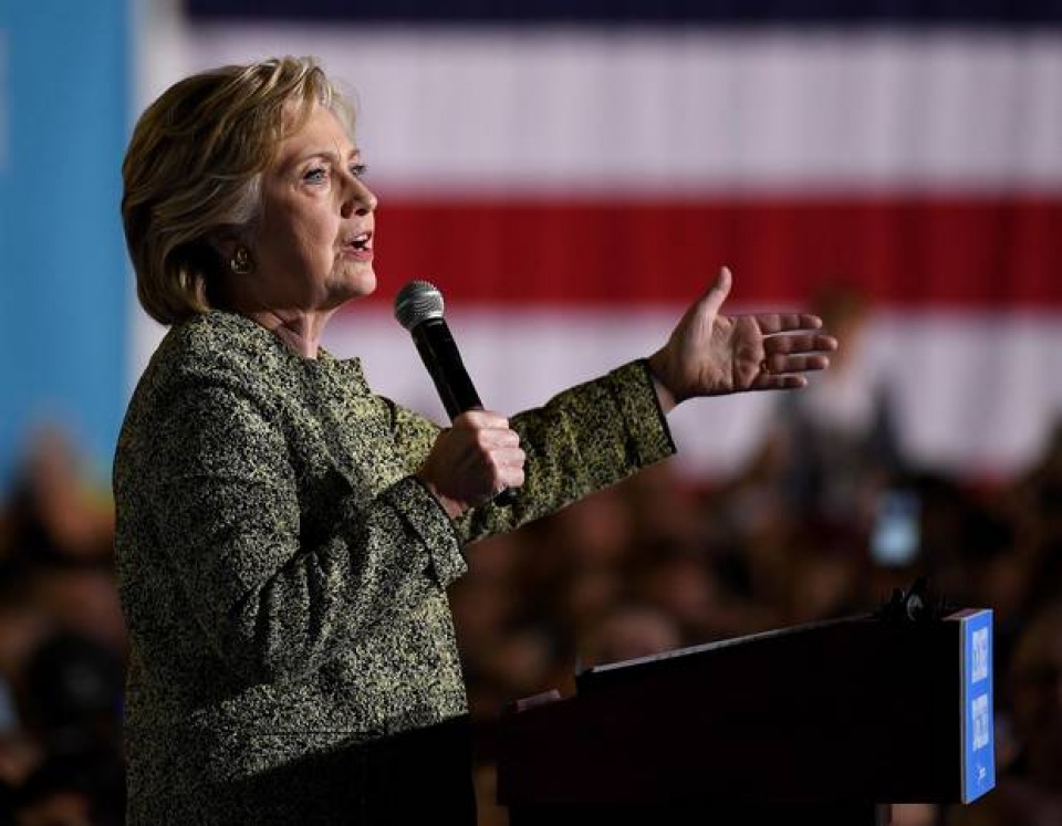 wikileaks cong bo them 2000 thu dien tu lien quan den ba hillary