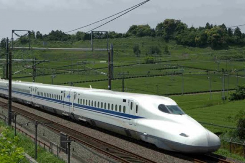 nghien cuu phuong an xay dung duong sat toc do cao truc bac nam