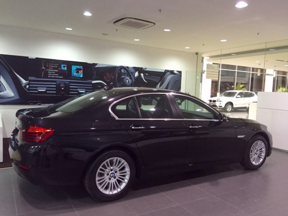 kim ngach nhap khau o to tiep tuc da giam