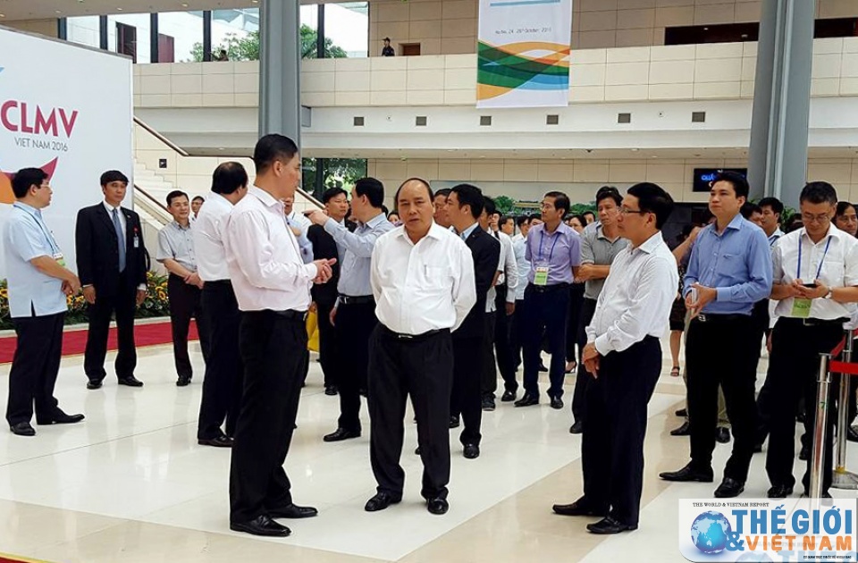 thu tuong nguyen xuan phuc thi sat cong tac to chuc hncc acmecs clmv wef mekong