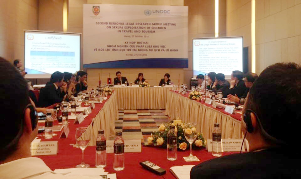 dau tranh phong chong boc lot tinh duc tre em trong du lich va lu hanh