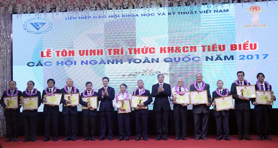 tin nhap 20171027210743