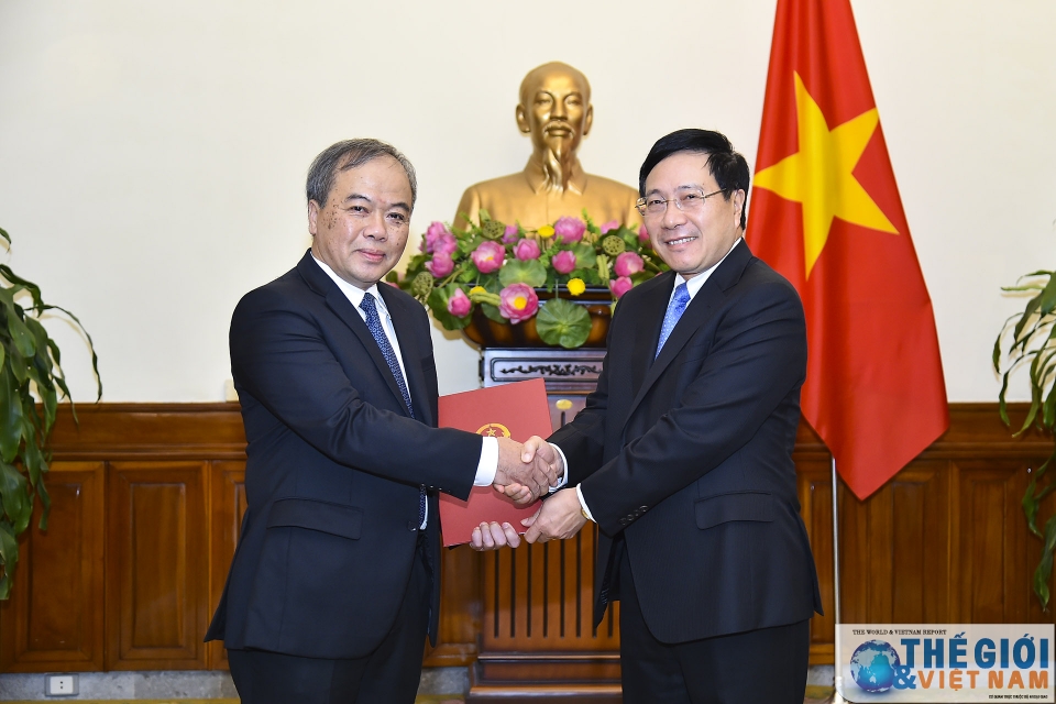 Bộ Ngoại giao trao quyết định bổ nhiệm 02 Tổng Lãnh sự tin nhap 20181016183936