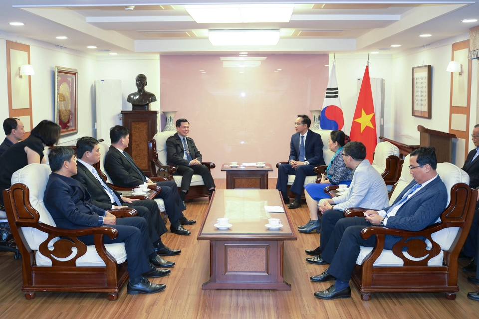 doan cong tac tinh ba ria vung tau tham lam viec tai han quoc