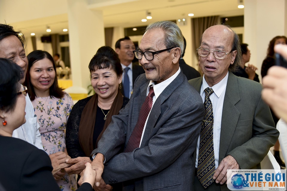 trung tam huong dan bao chi nuoc ngoai ky niem 35 nam thanh lap