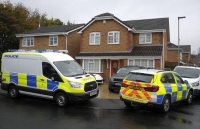 Ba đối tượng tình nghi vụ 39 thi thể trong xe tải ở Anh được tại ngoại