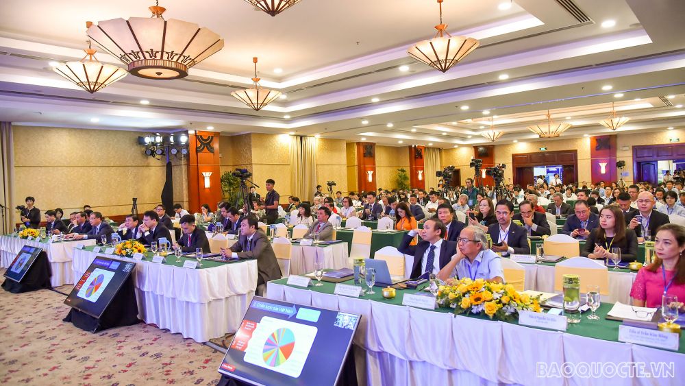 khai mac hoi nghi kieu bao dong gop y kien ve chuyen doi so va khac phuc tac dong cua dai dich covid 19 de phat trien kinh te viet nam