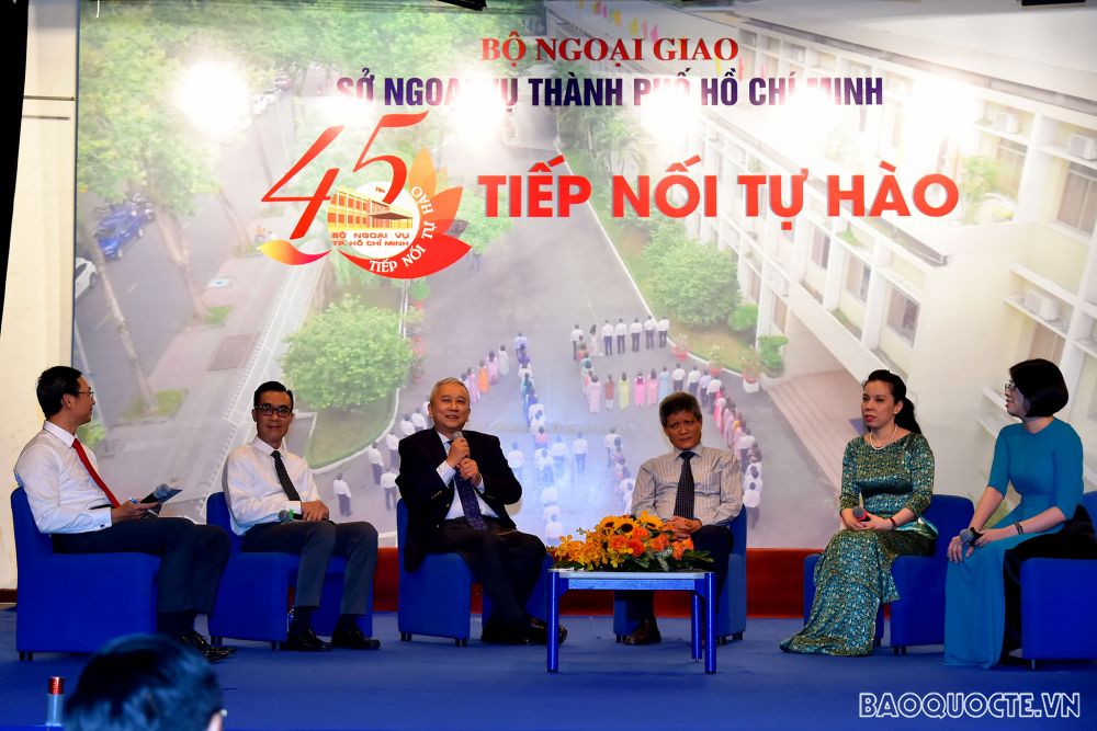 Phó Thủ tướng Phạm Bình Minh dự lễ kỷ niệm 45 năm thành lập Sở Ngoại vụ TP Hồ Chí Minh