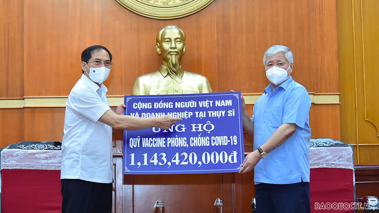 Cộng đồng người Việt Nam ở nước ngoài tiếp tục ủng hộ hơn 3 tỷ đồng cho Quỹ vaccine Covid-19