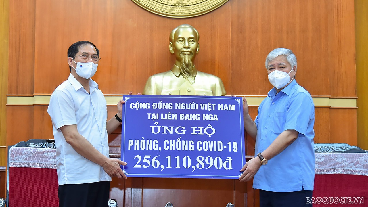 Cộng đồng người Việt Nam ở nước ngoài tiếp tục ủng hộ hơn 3 tỷ đồng cho Quỹ vaccine Covid-19