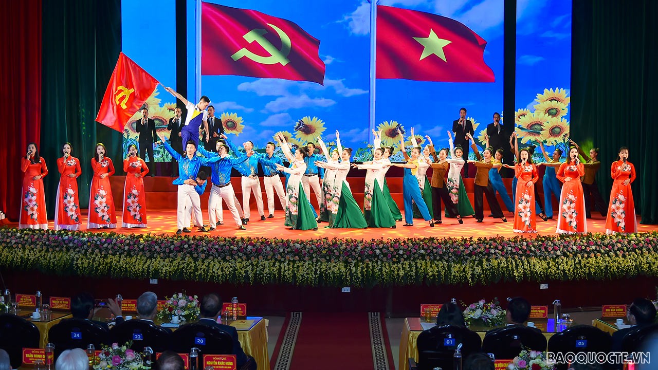 Long trọng hoạt động lễ kỷ niệm 110 năm ngày sinh đồng chí Lê Đức Thọ