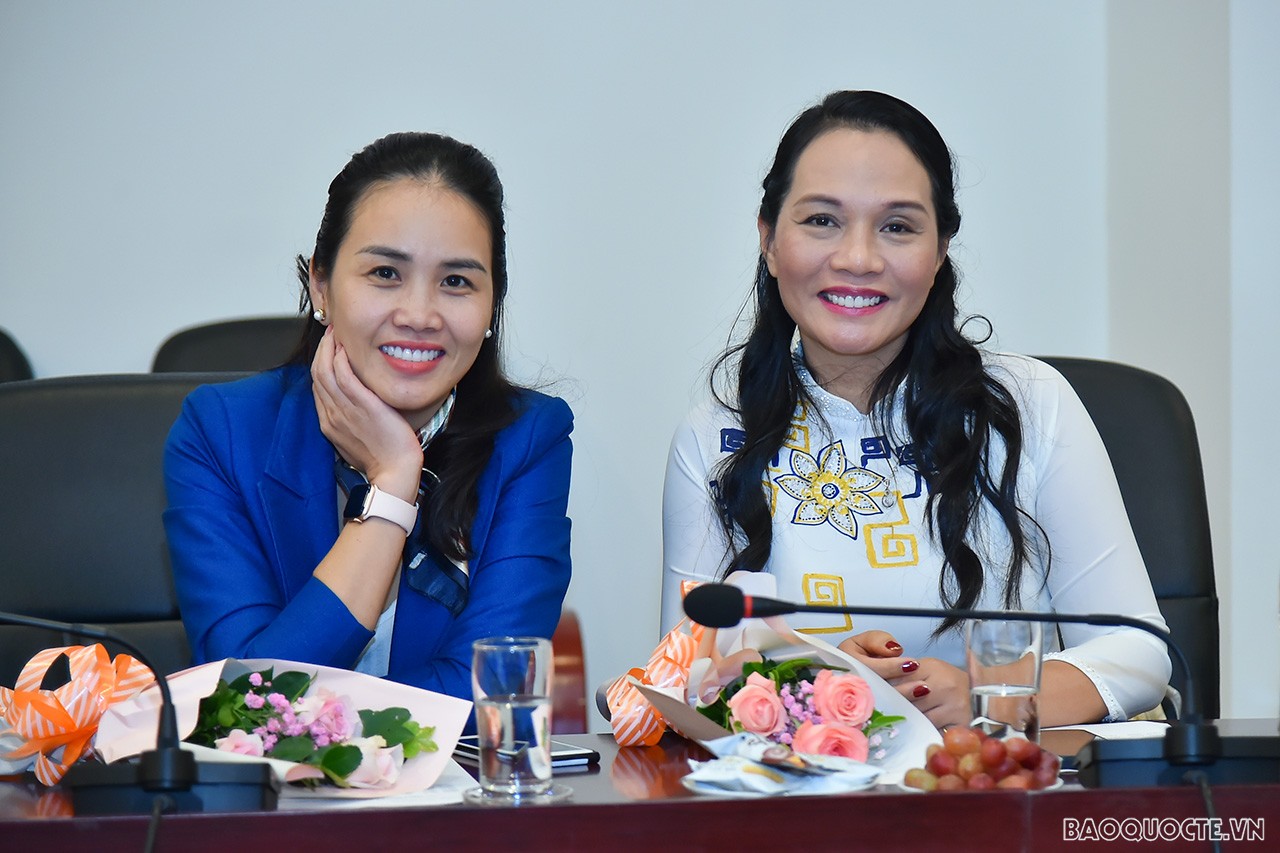 Toàn cảnh Lễ kỷ niệm Ngày Phụ nữ Việt Nam 20/10 của Bộ Ngoại giao qua ảnh