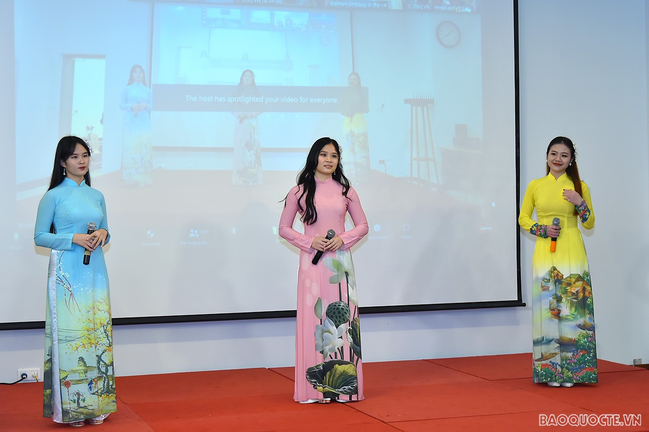 Toàn cảnh Lễ kỷ niệm Ngày Phụ nữ Việt Nam 20/10 của Bộ Ngoại giao qua ảnh