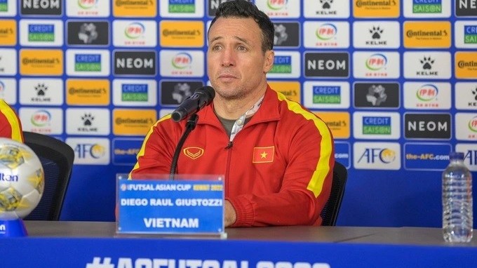 gap ong ke futsal nhat ban hlv doi tuyen viet nam tuyen bo bat ngo