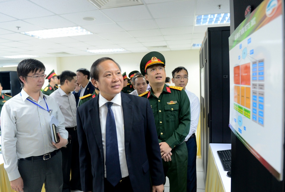 viettel cong bo san xuat thanh cong thiet bi thu phat song 4g