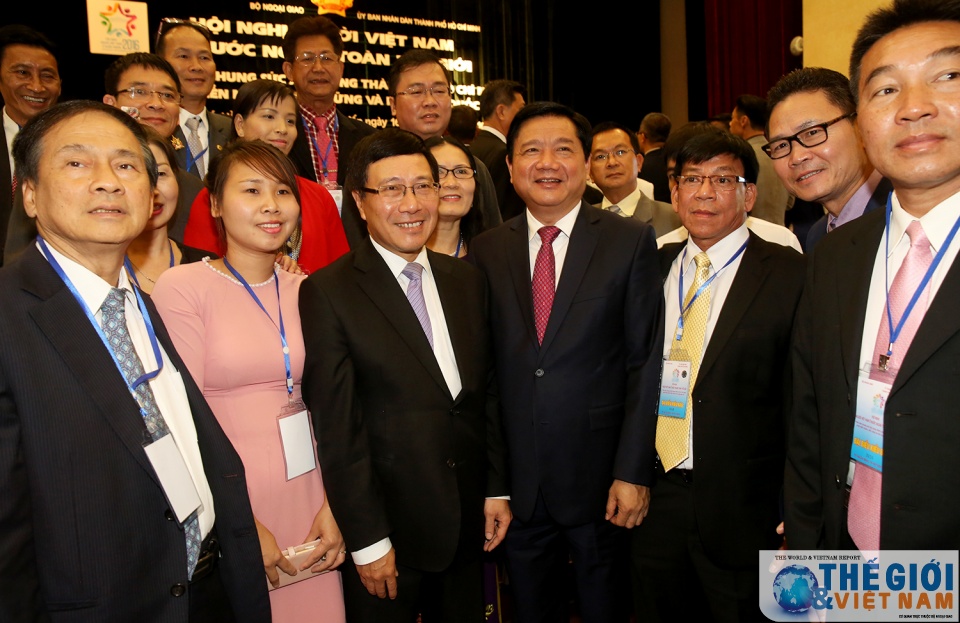 “Kiều bào chung sức xây dựng Thành phố Hồ Chí Minh phát triển nhanh, bền vững và hội nhập quốc tế” kieu bao chung suc xay dung thanh pho ho chi minh phat trien nhanh ben vung va hoi nhap quoc te