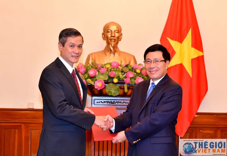 bo ngoai giao bo nhie m tro ly bo truong va cuc truong cuc lanh su