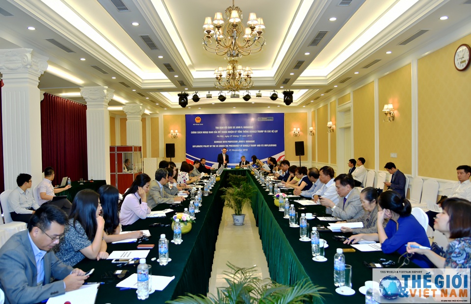 Tọa đàm “Chính sách ngoại giao của Mỹ trong nhiệm kỳ Tổng thống Donald Trump và các hệ lụy” tin nhap 20161121224243