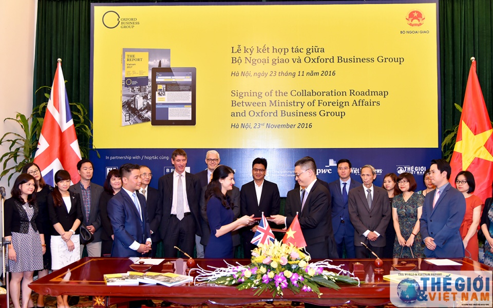 Ký kết giữa Bộ Ngoại giao và OBG về sử dụng ấn phẩm về Việt Nam tin nhap 20161123205004