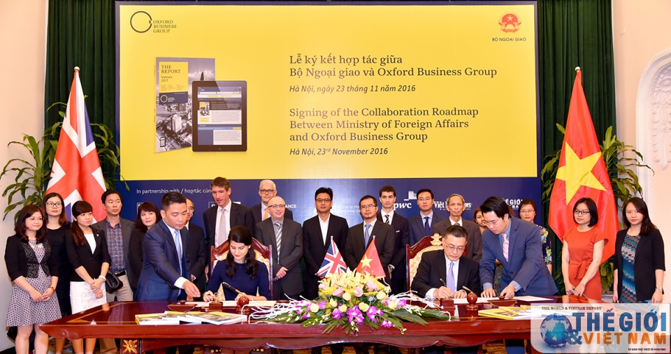 Ký kết giữa Bộ Ngoại giao và OBG về sử dụng ấn phẩm về Việt Nam tin nhap 20161123205004