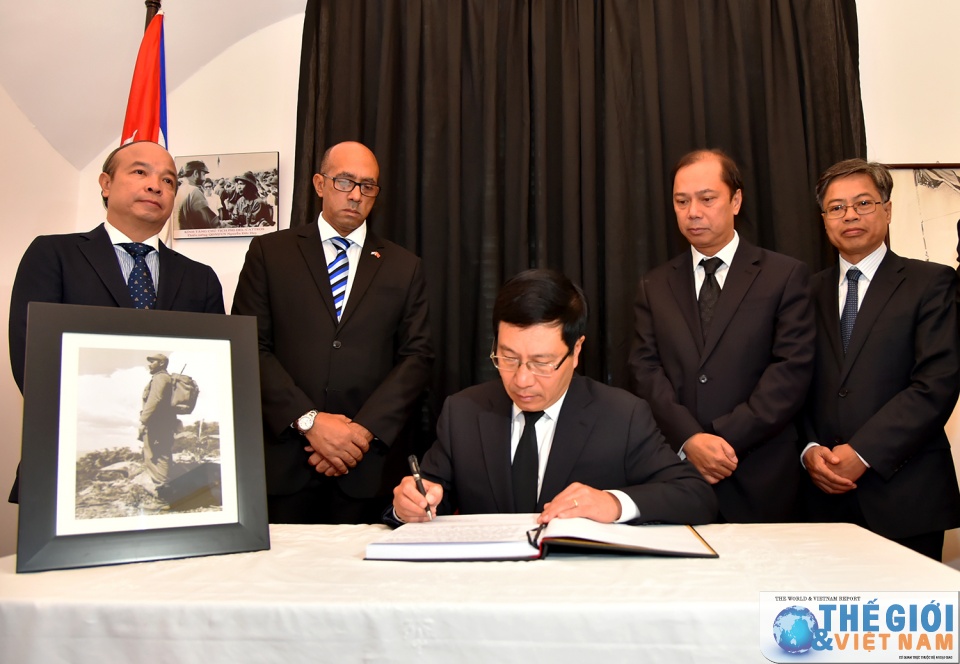 pho thu tuong bo truong ngoai giao pham binh minh vieng chu tich cuba fidel castro