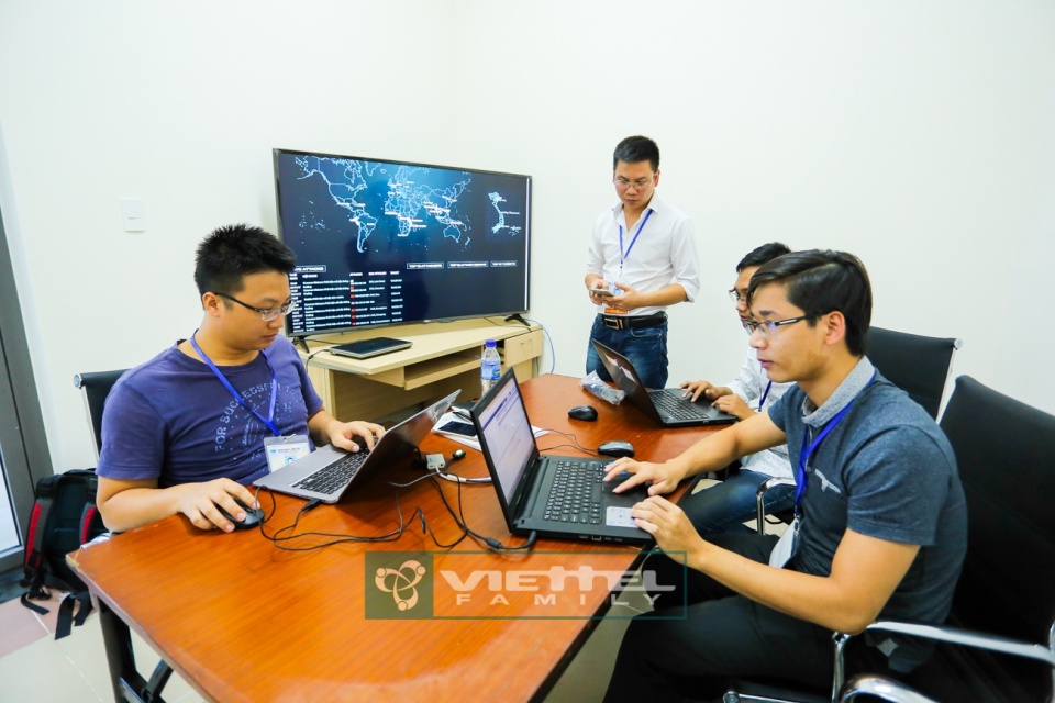 moi vi tri viettel da san sang cho su kien apec 2017