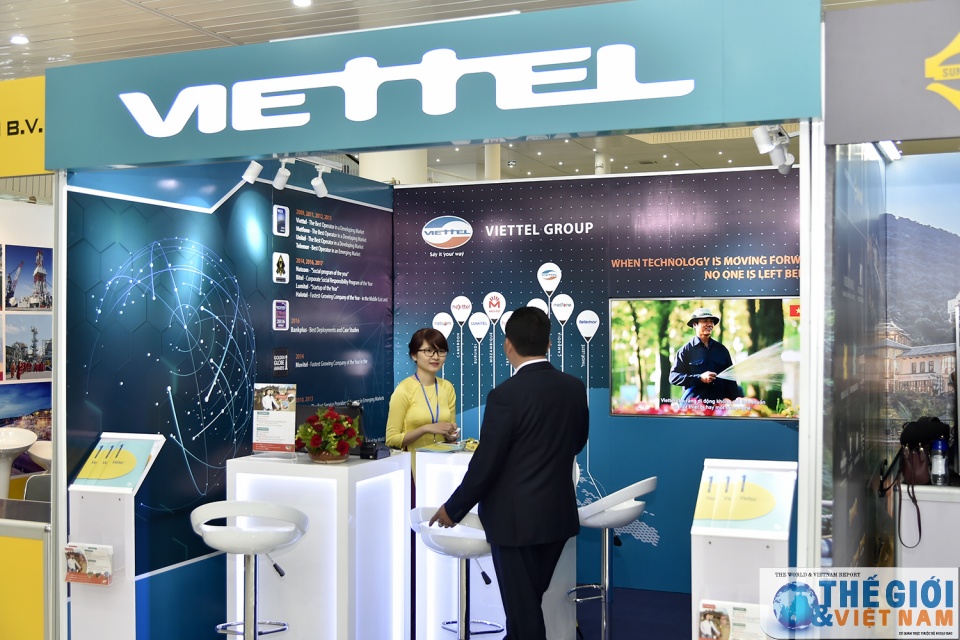 hang nghin phong vien dang ky tac nghiep tai trung tam bao chi quoc te